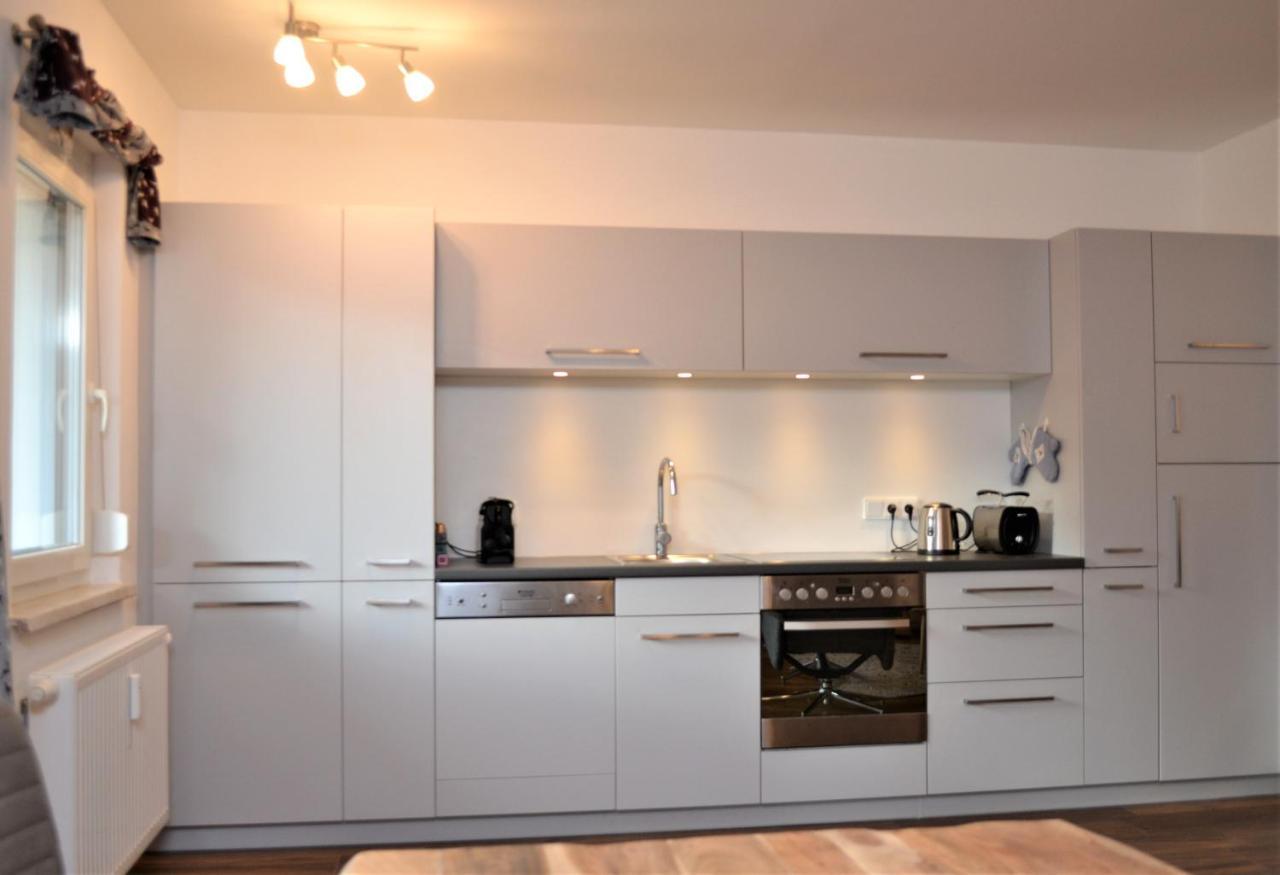 Ferienwohnung Mit Seeblick, Unterach Am Attersse Unterach am Attersee Bagian luar foto