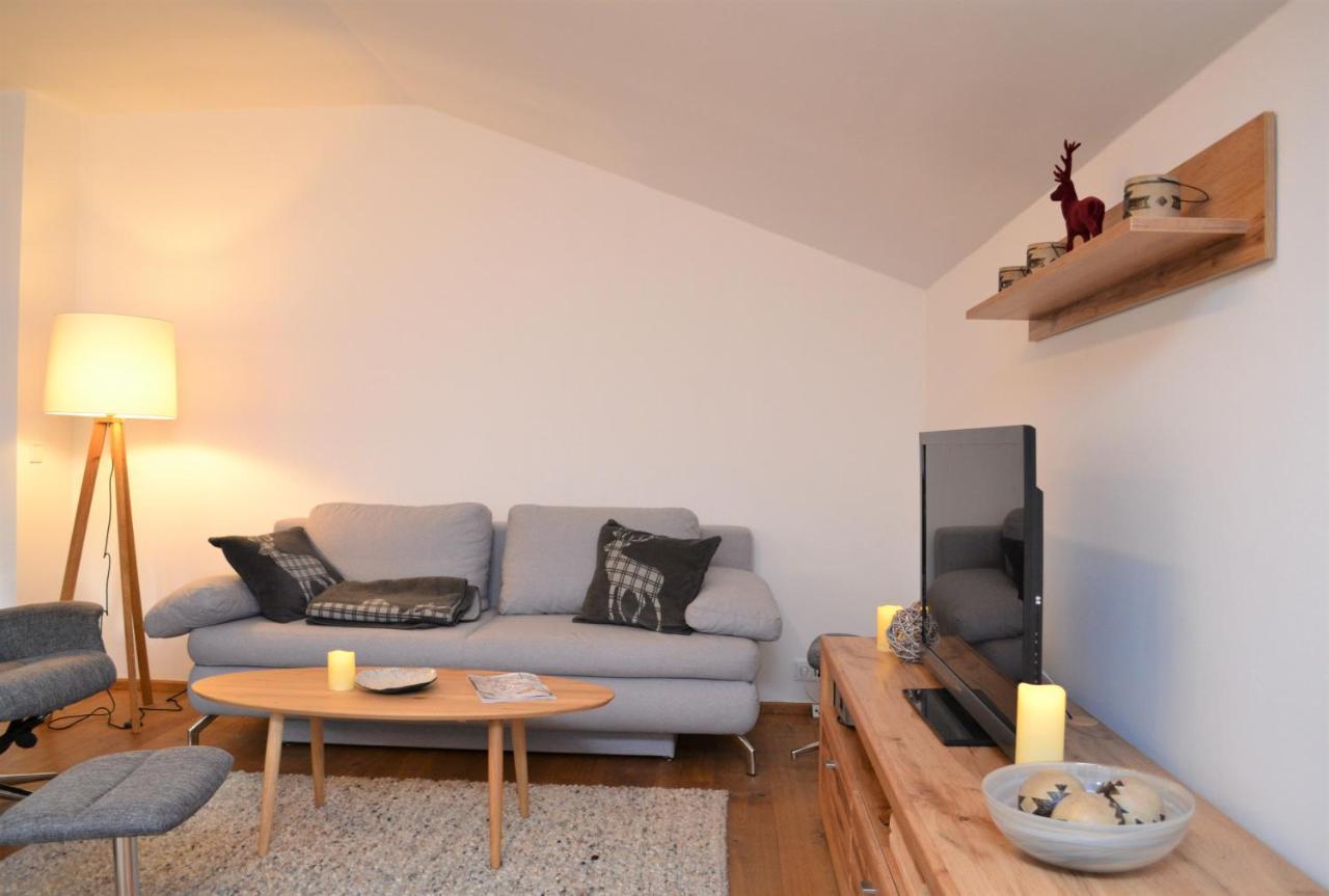 Ferienwohnung Mit Seeblick, Unterach Am Attersse Unterach am Attersee Bagian luar foto